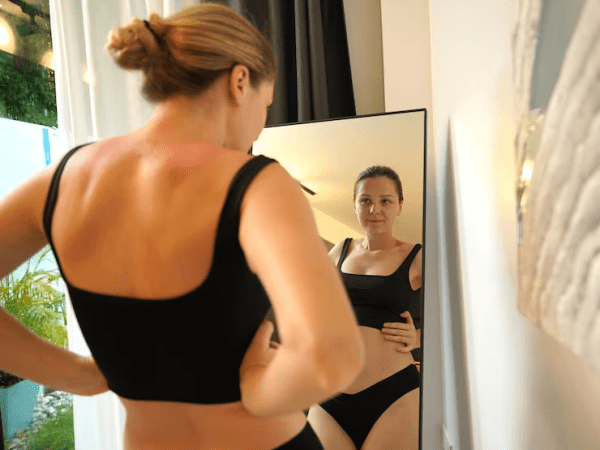 Recuperando a Autoestima Pós-Parto: Como Fazer as Pazes com o Novo Corpo Sem Cobranças&nbsp;Irreais